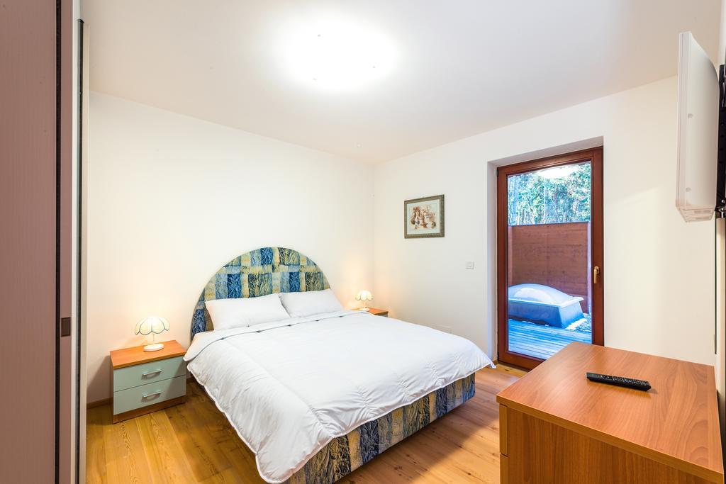 Wald Residence Bad Kleinkirchheim Zimmer foto